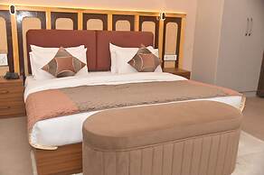 AARUSH HOTEL & RESORT