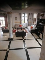 Maison Blanche Biteng