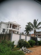 Maison Blanche Biteng