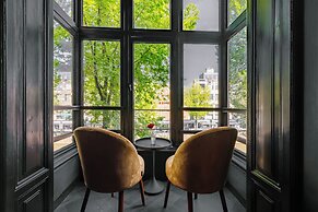 Supper boutique suites