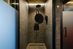 Supper boutique suites