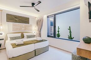 Villa Luxury Heaven - With Heated Pool