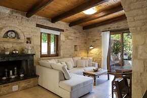 Maratho Villa - With Private Pool
