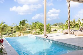 The Reef Superior Appartement With Private Pool