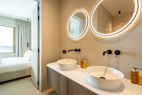 The Reef Superior Appartement With Private Pool