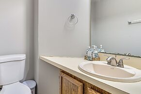 2 Mi to Castleton Square Mall! Quaint Condo