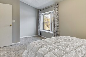2 Mi to Castleton Square Mall! Quaint Condo