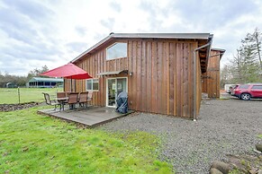 Willamette Valley Home on Working Horse Farm!