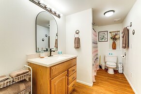 Willamette Valley Home on Working Horse Farm!