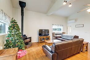 Willamette Valley Home on Working Horse Farm!