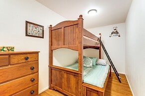 Willamette Valley Home on Working Horse Farm!