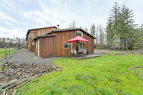 Willamette Valley Home on Working Horse Farm!