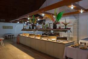 MG Club Akman Beach Hotel