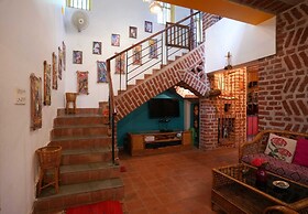 Aamar Bari