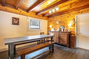 Alpine Chalet With Private Hot Tub