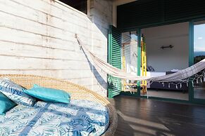Piscina e AC na Praia do Una