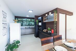 Piscina e AC na Praia do Una