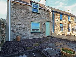 2 Strand Cottages