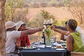 Shumbalala Game Lodge Botswana