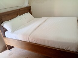 Prestige Suites Kamwenge