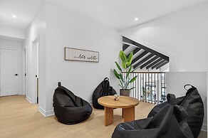 203 Verbier Building 11