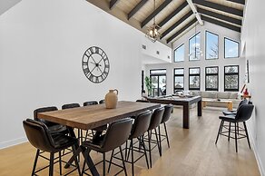 203 Verbier Building 11