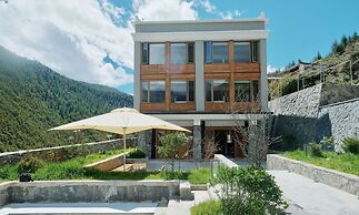 Siguniang Mountain Wind-Waiting Homestay