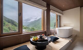 Siguniang Mountain Wind-Waiting Homestay