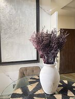 Luxury 2BR Apt Central Lekki Phase 1