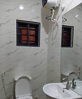 Less2more Luxury Suites - Comfort in Style