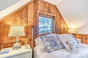 2 BR Beachfront Cottage w/ Grill & Expansive Deck