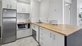 Self-contained Apartment With River Views