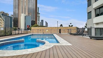 Self-contained Apartment With River Views