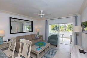 Glitter Bay Estate 314 1 Bedroom Apts