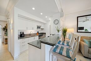 Glitter Bay Estate 314 1 Bedroom Apts