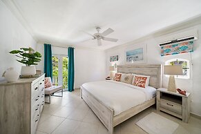 Glitter Bay Estate 314 1 Bedroom Apts