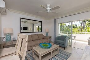 Glitter Bay Estate 214 1 Bedroom Apts