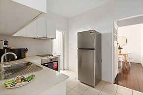 Bright 3-bed Apartment Near Coogee Beach