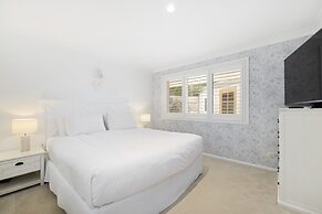 Spacious 4-bed Home Near Avalon Beach