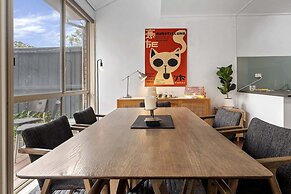 Spacious 3-bed Townhouse With Courtyard