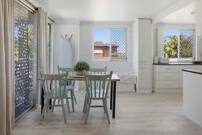 Coastal Escape With Courtyard and Parking
