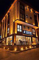 AIRPORT CORNER HOTEL