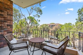 Spacious Apartment Near Cronulla Beach