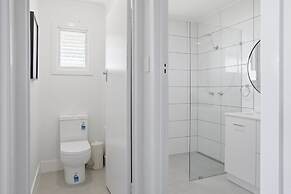 3-bed Coastal Retreat in Central Margate