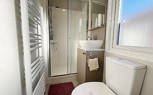 Inviting Hollum Chalet Near Golf Course