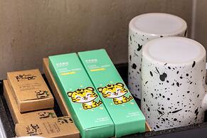 Dujiangyan Private Hot Spring Villa