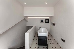 AND.U Designer Homestay