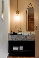 Barbara Boutique Hotel