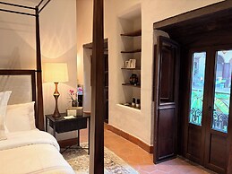 Barbara Boutique Hotel
