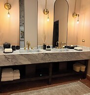 Barbara Boutique Hotel